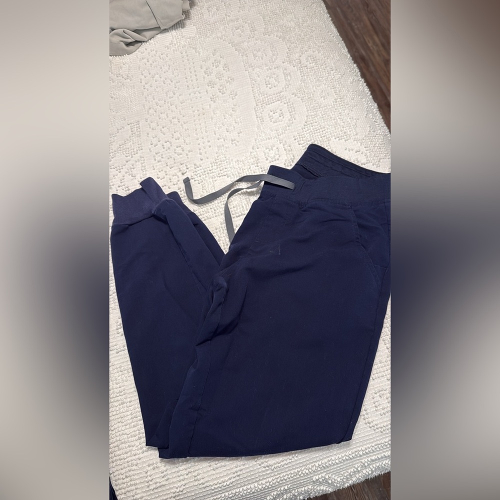 Women’s  Navy fig jogger Pants